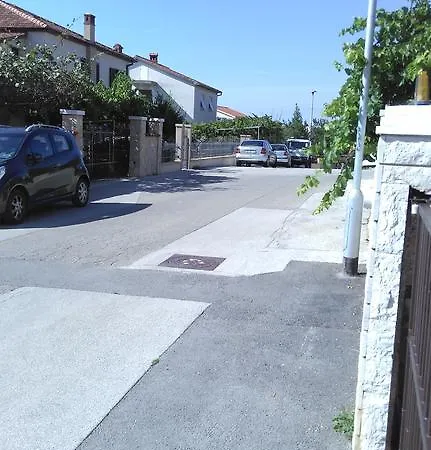 Cinzia Apartment *