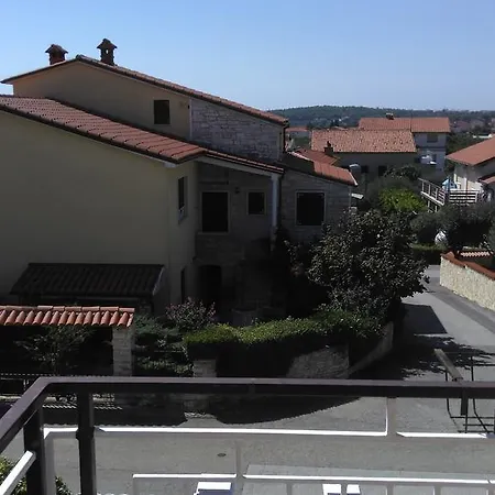 Apartment Cinzia Pula